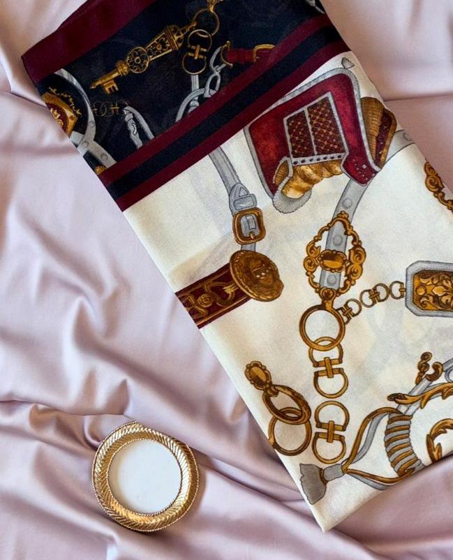 Satinia Foulard de Luxe